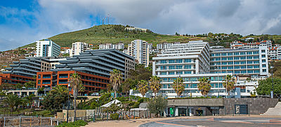What is the population of Funchal?