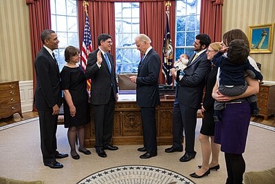 Jack Lew worked as an attorney in private practice before joining which city's office of management and budget?