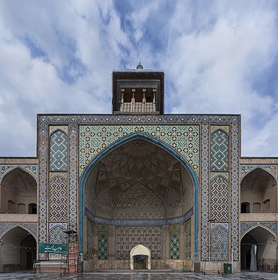 What is the climate of Qazvin?