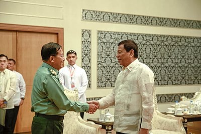 Which country has Min Aung Hlaing sought cooperation with?