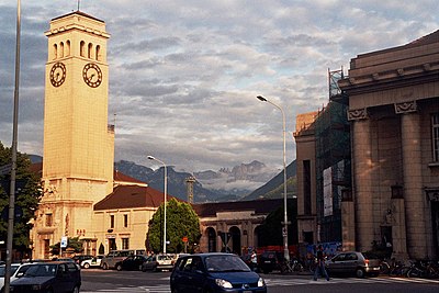 What is the population of Bolzano?