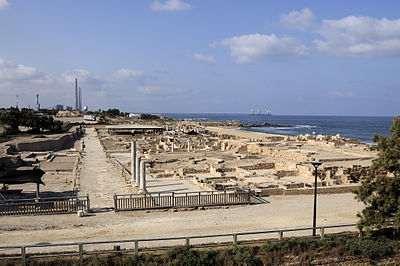 In which century BCE was Caesarea Maritima first settled?