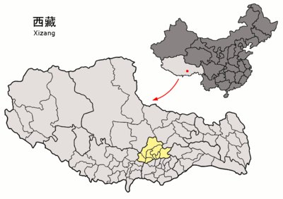 How many counties does Lhasa (prefecture-level city) contain?