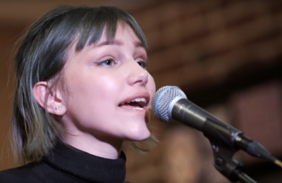 Who did Grace VanderWaal sign with after winning America's Got Talent?