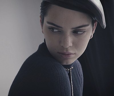 At what age did Kendall Jenner start modeling?