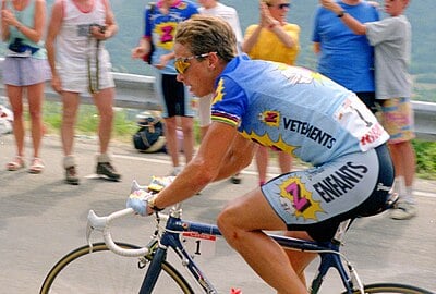 Besides cycling, what was another keen interest of Greg LeMond?
