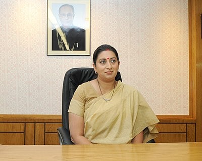 What political position did Smriti Irani hold from 2010 to 2013?