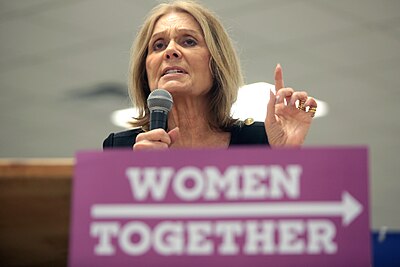 Who were the Nobel Peace Laureates Steinem traveled with in 2015?