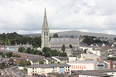 What is the name of the main shopping center in Derry?