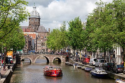 Amsterdam has won the [url class="tippy_vc" href="#60594768"]European The City of The Trees[/url] award.[br]Is this true or false?