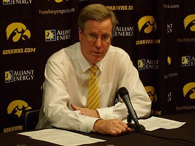 How many times has the Iowa Hawkeyes men's basketball team reached the Final Four?
