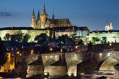 What is the founding date of Prague?