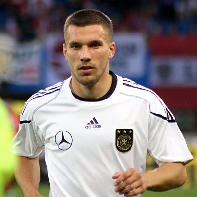 For which national team did Lukas Podolski play?