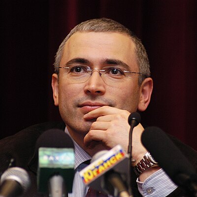 What year was Khodorkovsky's prison sentence extended to?
