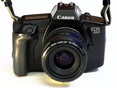Which of these is a popular Canon DSLR camera series?