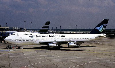 What type of aircraft does Garuda Indonesia primarily use in its fleet?