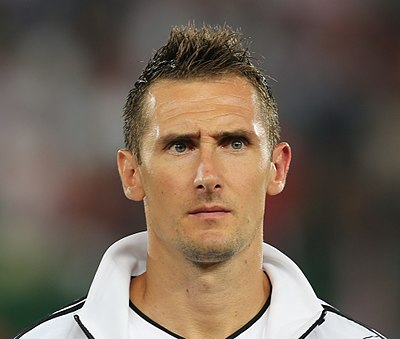 Which club did Miroslav Klose start his career with?