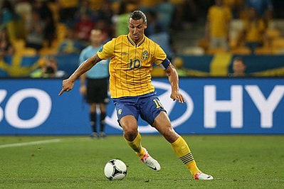 Zlatan Ibrahimović holds citizenship in which country?