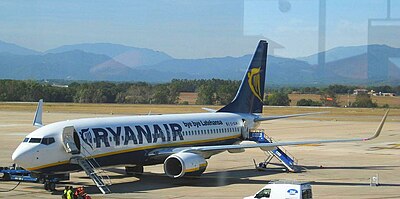 In which Irish city is Ryanair's headquarters located?