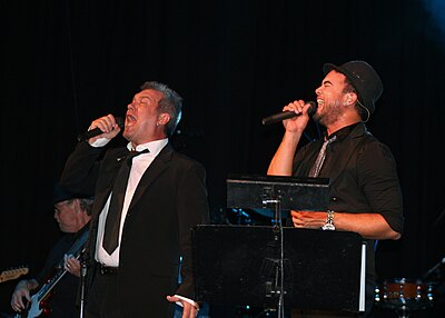 What is Jimmy Barnes' birth name?