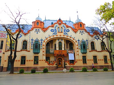 In which district is Subotica located?