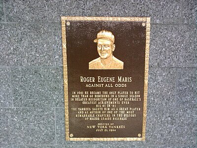 How many seasons did Roger Maris play in MLB?