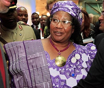 Who was the female Head of State in Malawi before Joyce Banda?