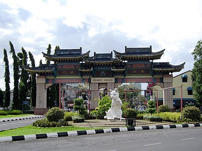What is the name of the annual music festival held in Kuching?