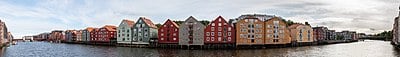 Which significant technology-oriented institution is headquartered in Trondheim?