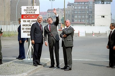 Who was Helmut Kohl?