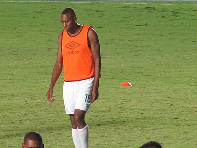 Which team did Jhon Viáfara help win the Copa Libertadores in 2004?
