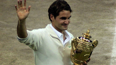 Which award did Roger Federer receive in 2012?