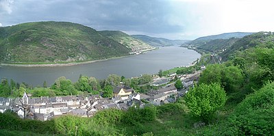 Which year was the aerial photograph of Bacharach taken?