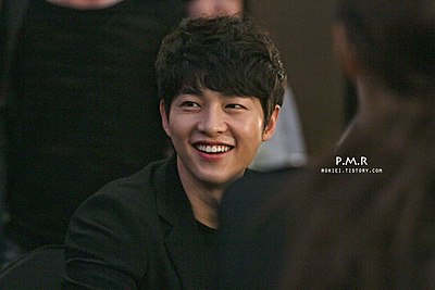 In which TV series did Song Joong-ki play a soldier?
