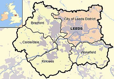 When was city status awarded to Leeds?