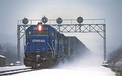 Which two Class I railroads acquired Conrail in 1997?