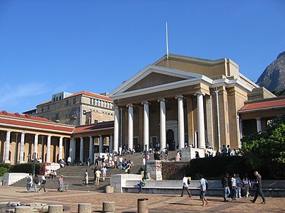 In which year did the University of Cape Town gain full university status?