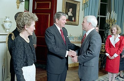 Which award did John McCain receive in 1998?