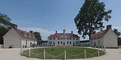 What type of wood was the Mount Vernon mansion built from?