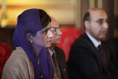 What position did Hina Rabbani Khar hold from 19th April 2022 until 10th August 2023?