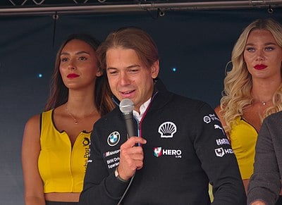 In which country does Augusto Farfus currently reside?