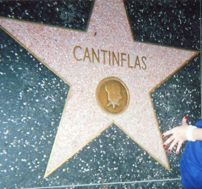 What is "cantinflear", derived from Cantinflas' name and persona?