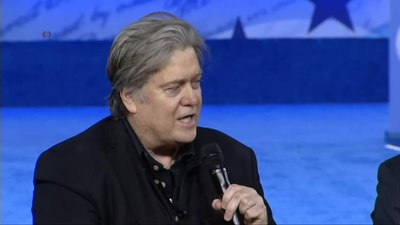 What is/was Steve Bannon's political party?