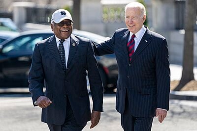 In which state did Clyburn's endorsement of Joe Biden notably impact the 2020 presidential race?