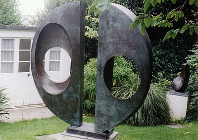 What did Hepworth sketch after her daughter was hospitalised?