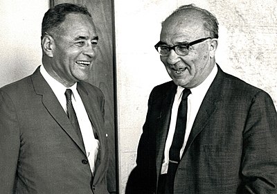 Where did Ralph Bunche play a role in the ceasefire of a war in 1965?