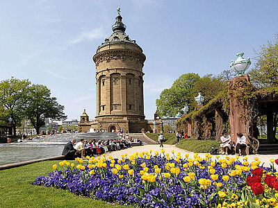 What is the civic symbol of Mannheim?