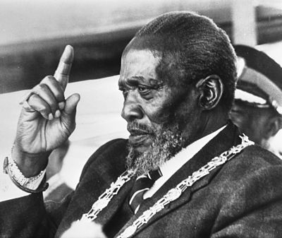 In which year did Jomo Kenyatta become the President of the Kenya African Union?
