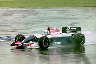 Which country was Andrea de Cesaris from?