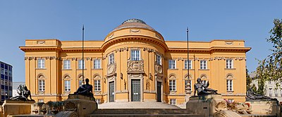 Which university is located in Debrecen?